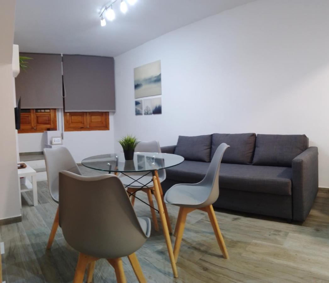 La Casa Del Potro By Toledo Ap Apartment Екстериор снимка